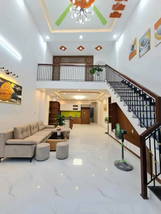 ???? CƠ HỘI CÓ NHÀ SÂN VƯỜN MỚI NGAY TRUNG TÂM QUẬN 7 ????6.2m × 22m, Q7 CHỈ ????6.5 TY-TL