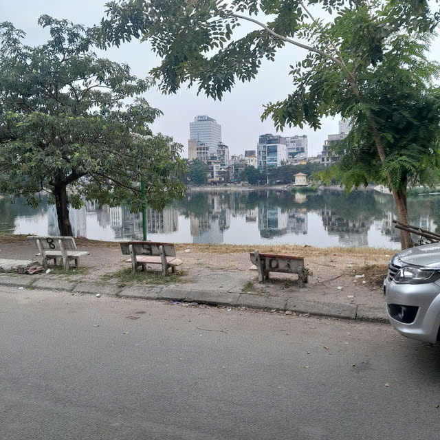 Bán gấp nhà riêng 29 tỷ, 98m2, 6PN, 4WC tại Mặt phố Hồ Ba Mẫu, Phương Liên, Đống Đa, Hà Nội