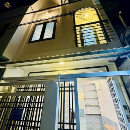 NHÀ MỚI Ở NGAY – SÁT BẾN XƯA THẠNH LỘC 08 Q12 – 2 TẦNG – NHỈN 3 TỶ