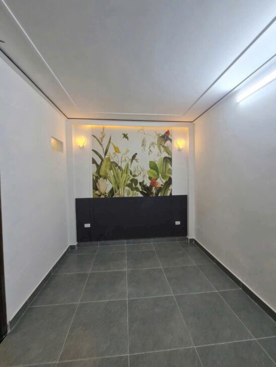 NHÀ MỚI Ở NGAY – SÁT BẾN XƯA THẠNH LỘC 08 Q12 – 2 TẦNG – NHỈN 3 TỶ