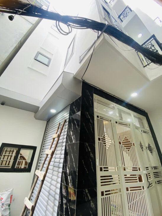 BÁN NHÀ 5 TẦNG VĂN QUÁN – NHÀ MỚI KOONG – LÔ GÓC – GẦN HỒ – Ở SƯỚNG – CHỈ HƠN 6TỶ