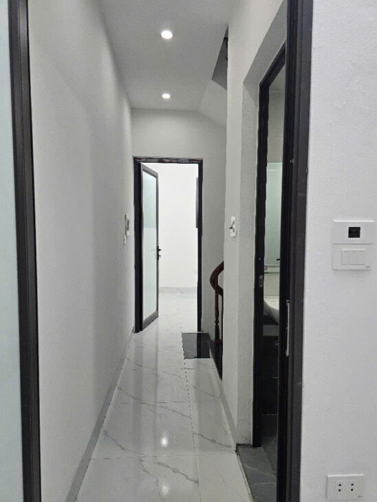 Bán Nhà Đông Thiên Lĩnh Nam 33m 3 Tầng 4 Phòng Nhà Mới Giá 3.07 tỷ Chưa Sổ