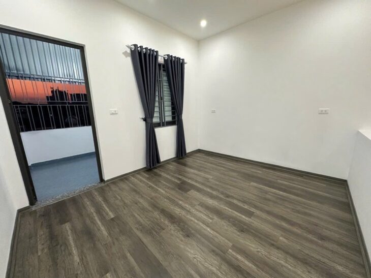 Chỉ 110 triệu Có NGAY NHÀ TO ĐẸP,FUUL NỘI THẤT CỔ ĐIỂN A-HÀNG XÓM TĐC TỨ HIỆP DÂN TRÍ CAO .