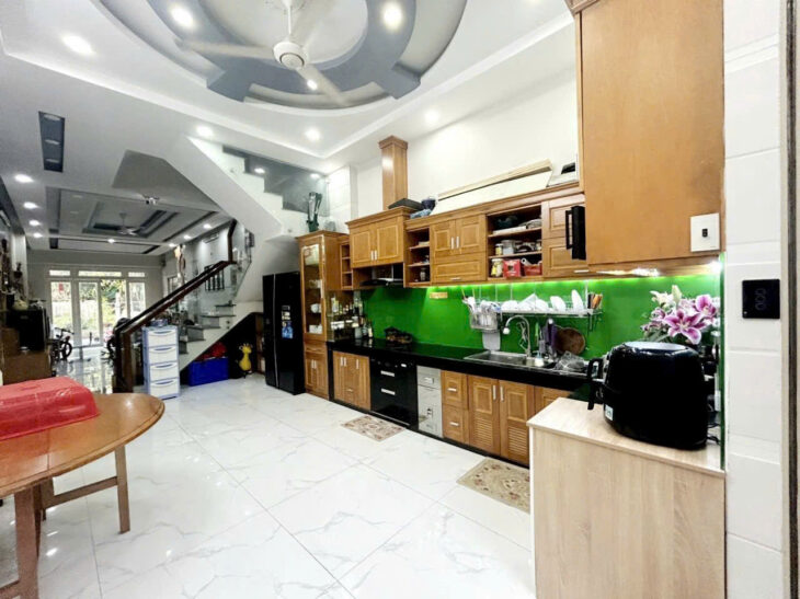 BÁN NHÀ GÒ VẤP_ 90M2_ HXH_ 3 TẦNG_ GIẢM SỐC 1 TỶ CHỈ CÒN 7.9 TỶ (TL).