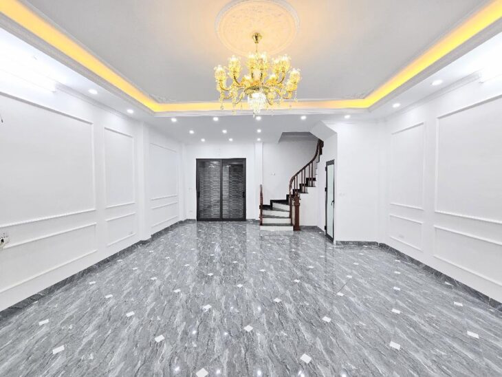 MẶT PHỐ VĨNH NINH – NHÀ MỚI KOONG – NHIỀU Ô TÔ TRÁNH – KINH DOANH – TIỆN ÍCH NGẬP TRÀN-DIỆN TÍCH