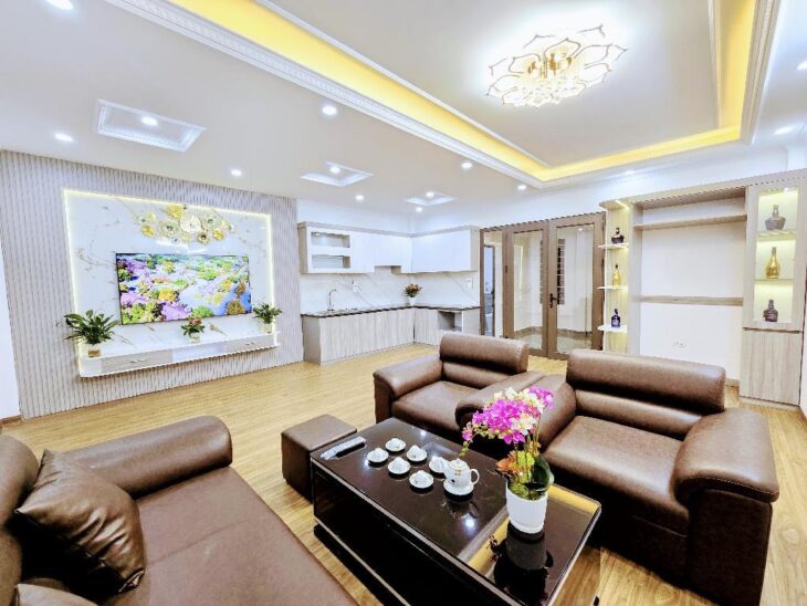 MẶT PHỐ VĨNH NINH – NHÀ MỚI KOONG – NHIỀU Ô TÔ TRÁNH – KINH DOANH – TIỆN ÍCH NGẬP TRÀN-DIỆN TÍCH