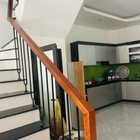 CƠ HỘI SỞ HỮU NHÀ Vĩnh Ninh, Vĩnh Quỳnh SÁT PHỐ NHÀ SIÊU RỘNG-MẶT TIỀN KHỦNG-SÂN ĐỂ XE RIÊNG-TIỆN