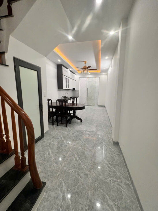 Bán Nhà Đông Thiên Lĩnh Nam 55m 3 Tầng 4 Ngủ Nhà Mới Giá 3.85 tỷ Chưa Sổ