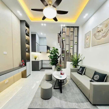 CỔ NHUẾ lô goc,3 thoáng 58/45m ,, mt 4m, giá 8.2 tỷ CỔ NHUẾ lô goc,3 thoáng 58/45m ,, mt 4m, giá 8.2 tỷ