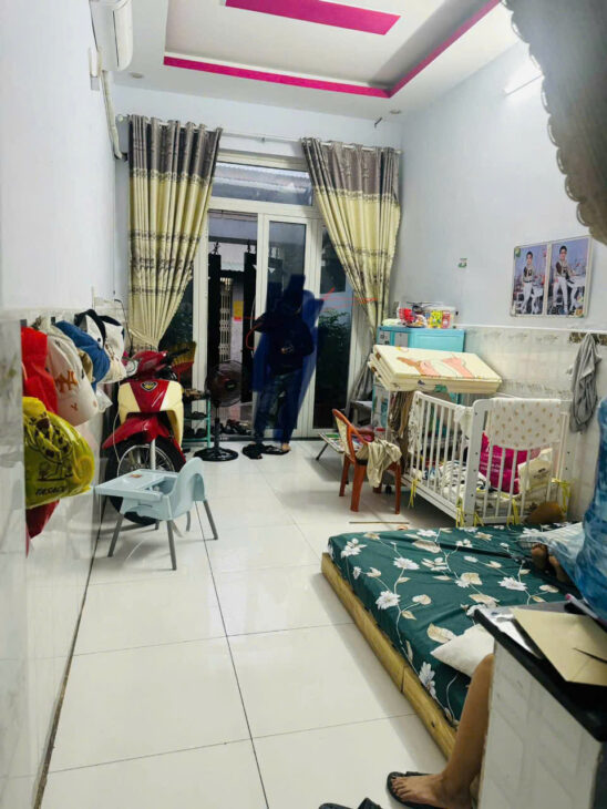 Bán Nhà 3 Tầng 52m giá chỉ 3 Tỷ 79 SHR Trung Mỹ Tây Quận 12 Đường Trước Nhà Xe Tải có 3PN