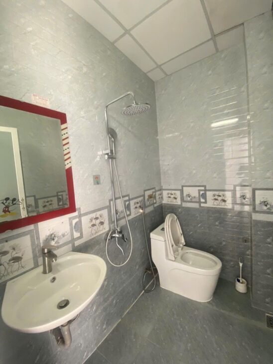 HẺM XE HƠI THÔNG – QUANG TRUNG GÒ VẤP – MỚI Ở NGAY – 2 TẦNG – 50M2 – CHỈ HƠN 4 TỶ