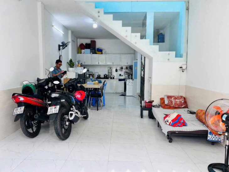 NHÀ ĐẸP 2 Tầng 45m Giá Chỉ 3 Tỷ 4 SHR Hẻm Xe Hơi Tân Chánh Hiệp Quận 12 Sát Gò Vấp