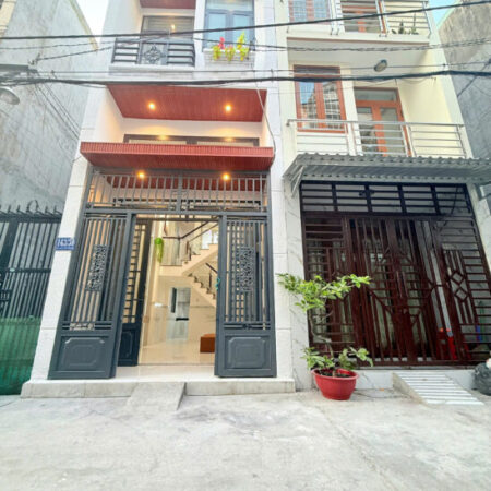 Nhà Mới SHC 3 Tầng Hẻm Xe Hơi 3PN Giá Chỉ 1 Tỷ 950 Nguyễn Thị Đặng Hiệp Thành Quận 12 Hẻm 4 mét