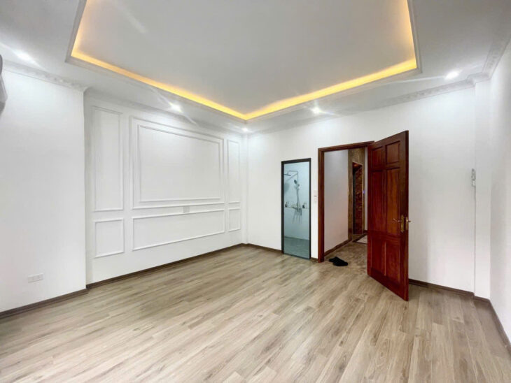 NHÀ ĐẸP ĐÓN TẾT – HÀNG HIẾM – BA ĐÌNH- Phan Kế Bính 35m, 7T, MT 4.5m, 8.8 tỷ,