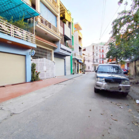 Bán nhà tuyến 2 Quán Nam, 73m 3 tầng, đường 8m, Giá 5.4 tỉ