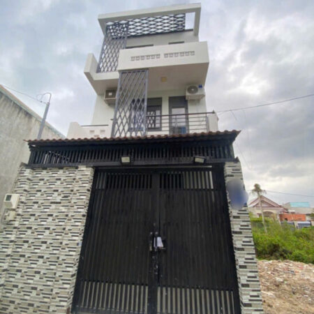 NHÀ BƯNG ÔNG THOÀN,PHƯỜNG PHÚ HỮU, TP THỦ ĐỨC – 50M2, NGANG 4.8M – 3 TÂNG,4PN – GIÁ 4.9TY