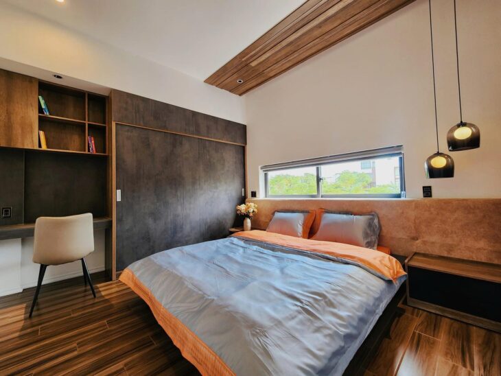 CHỦ CẦN BÁN NHÀ PHỐ TRẠM, LONG BIÊN, GIAO NHÀ TRƯỚC TẾT