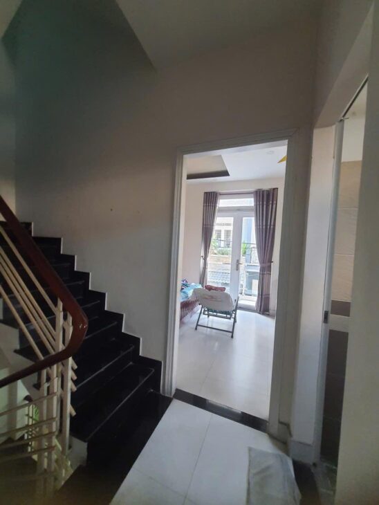 LÔ GÓC XE HƠI NGỦ TRONG NHÀ – 3 TẦNG BTCT – NGAY QUANG TRUNG PHẠM VĂN CHIÊU – NHỈNH 7 TỶ TL