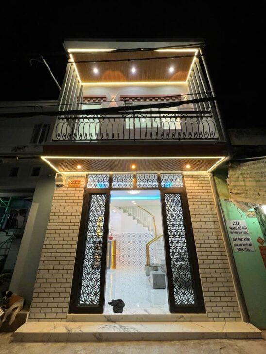 BÁN NHÀ BÌNH TÂN GIÁP QUẬN 6 – HẺM XE HƠI TẬN CỬA – 2 TẦNG MỚI – 23M2 – CHỈ 2.3 TỈ