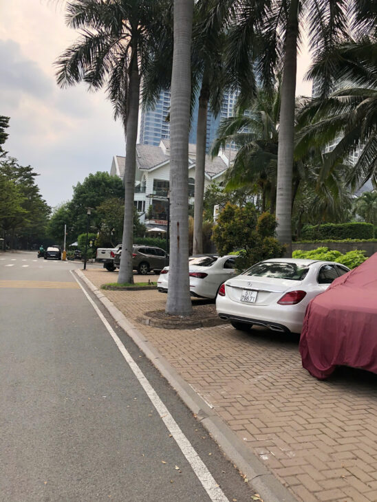 Nhà mới lung linh, đường XVNT, Quận Bình Thạnh. Chi 6.8 tỷ TL.