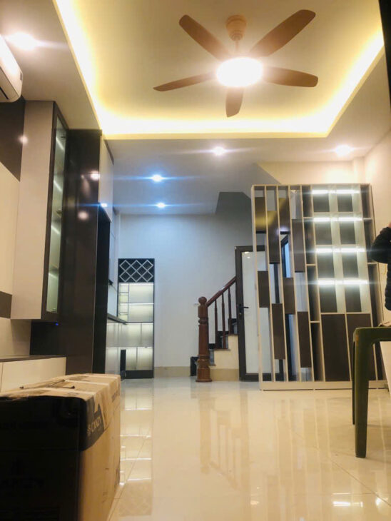 Bán Nhà Văn Hương – 30m – Hơn 6 Tỷ – Tây Nam – Lô Góc – SH Tránh Nhau