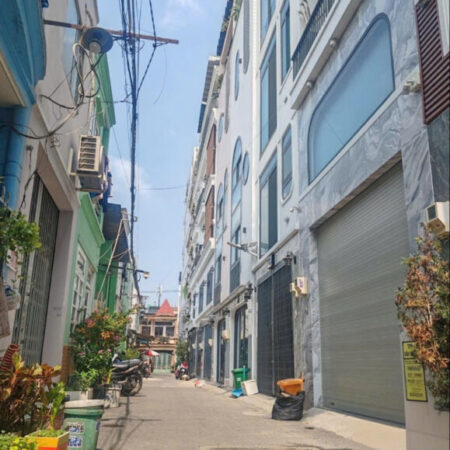 BÁN NHÀ GÒ VẤP, 40M2, Ô TÔ NGỦ TRONG NHÀ, 5 TẦNG, NHỈNH 6 TỶ.