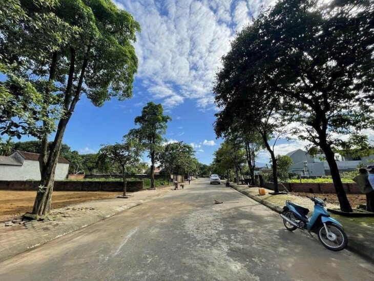 Bán đất TĐC lô góc VH rộng, đường to sát khu Đô Thị Phú Cát 196m giá rẻ nhỉnh 9 tỷ