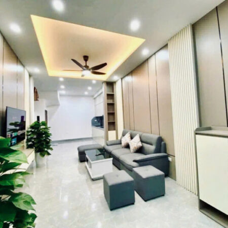 Khai xuân chị Linh giảm 400tr bán nhà 36m xây phố Bồ đề chỉ nhỉnh 6 tỷ Một nhà ra mặt phố