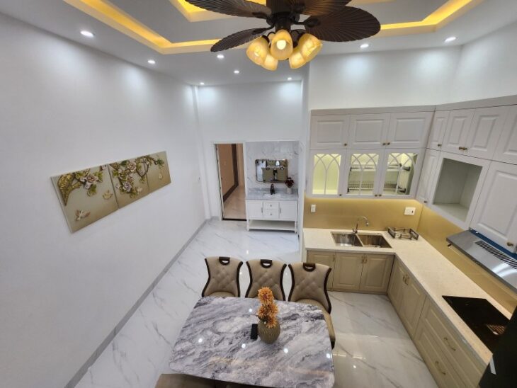 SIÊU PHẨM NHÀ 3 TẦNG, 72M2, ĐƯỜNG 5M5 CẠNH BIỂN – HÒA MINH, TT LIÊN CHIỂU – CHỈ 5.X TỶ