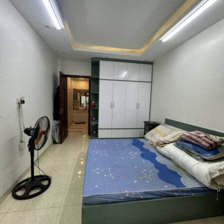 Bán nhà Kiến Hưng giá 7 tỷ, diện tích 30m2, 4 tầng, mặt tiền 3.5m