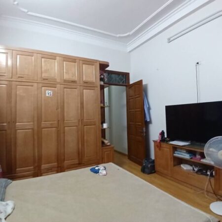 Bán nhà Tô Hiệu giá 8.95 tỷ, diện tích 45m2, 3 tầng, mặt tiền 5m Bán nhà Tô Hiệu giá 8.95 tỷ, diện tích 45m2, 3 tầng, mặt tiền 5m