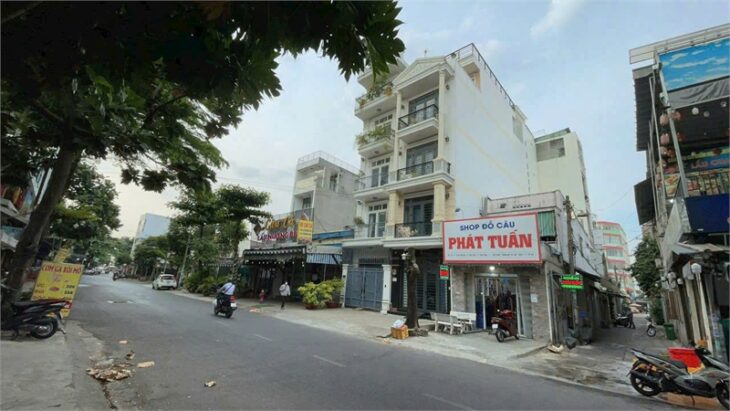 Bán nhà 4x20m, Mặt tiền Đàm Thận Huy, P. Tân Quý. Sát chợ Tân Hương, chỉ 8.35 tỷ Bán nhà 4x20m, Mặt tiền Đàm Thận Huy, P. Tân Quý. Sát chợ Tân Hương, chỉ 8.35 tỷ