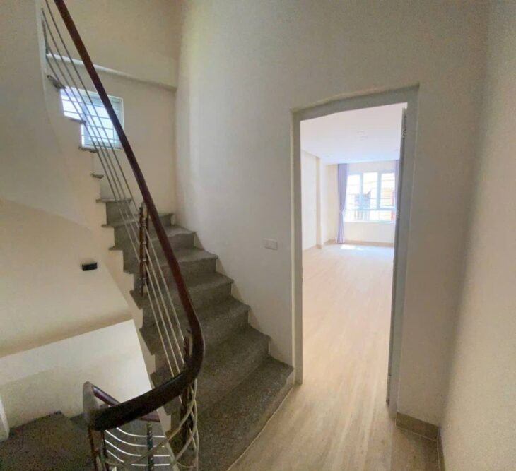 Bán nhà Phương Mai giá 12.5 tỷ, diện tích 54m2, 5 tầng, mặt tiền 7m