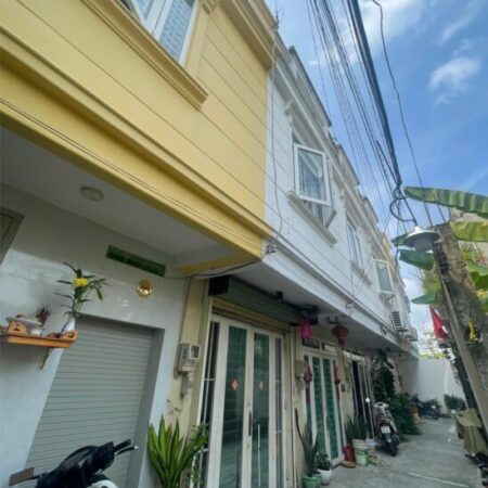 TL22- Nhà SỔ HỒNG – HOÀN CÔNG đầy đủ – 1 sẹc thoáng rộng 1,265 tỷ .. TL22- Nhà SỔ HỒNG – HOÀN CÔNG đầy đủ – 1 sẹc thoáng rộng 1,265 tỷ ..