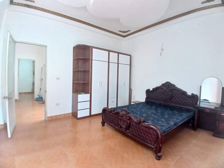 Bán nhà Quyết Thắng giá 9 tỷ, diện tích 46.8m2, 3 tầng, mặt tiền 3.5m