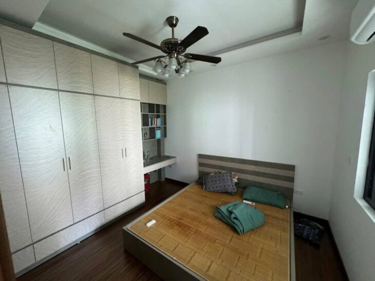 Bán nhà Quan Nhân giá 7.7 tỷ, diện tích 50m2, 3 tầng, mặt tiền 7.5m