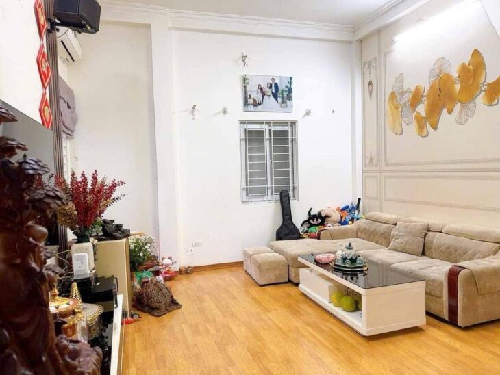 Bán nhà Khương Đình giá 6.8 tỷ, diện tích 36m2, 5 tầng, mặt tiền 4.5m