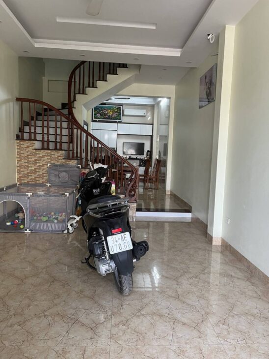 Bán nhà Yên Nghĩa giá 12 tỷ, 50m2, 4 tầng, mặt tiền 4m