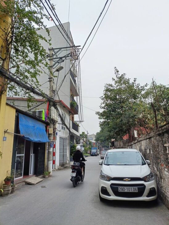 Bán nhà Thanh Lân giá 5.7 tỷ, diện tích 30m2, 5 tầng, mặt tiền 5m