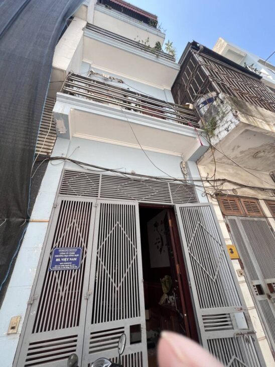 Bán nhà Huyền Kỳ – Phú Lương giá 4.8 tỷ, diện tích 35m2, 4 tầng, mặt tiền 3m