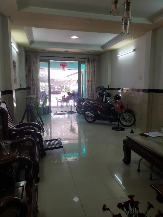 NHÀ MẶT TIỀN KDC BÌNH HƯNG – 4 TẦNG – 4 PN – ĐƯỜNG 25 M – DT 4M x 15M. NHỈNH 7 TỶ.