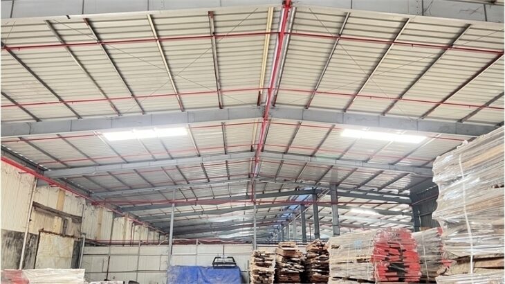 xưởng sản xuất có hệ thống phòng cháy tự động, sản xuất đa dạng ngành nghề