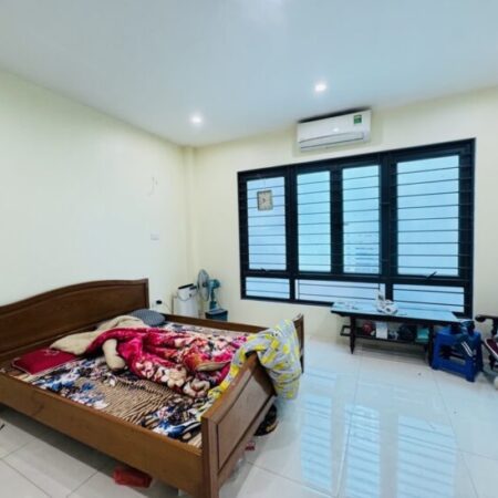 ????NHÀ ĐẸP Ở NGAY – PHỐ ĐỨC GIANG LONG BIÊN- DÂN XÂY – VIEW THOÁNG – Ô TÔ ĐỖ – NGÕ THÔNG – 1 BƯỚC RA