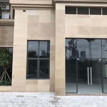 Bán gấp shophouse chân đế tòa CT8 Emerald Mỹ Đình Sông Đà, dòng tiền thu về 2500$/tháng. Bán gấp shophouse chân đế tòa CT8 Emerald Mỹ Đình Sông Đà, dòng tiền thu về 2500$/tháng.