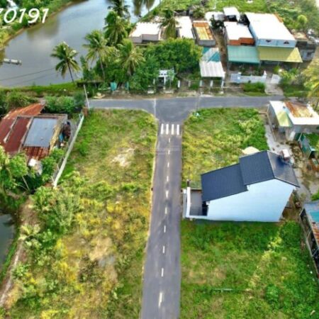 BÁN ĐẤT Ở THỔ CƯ CAM HÒA -DT 348M² – GIÁ 1.5 TỶ – Vị trí đẹp- tiềm năng- QH An Toàn