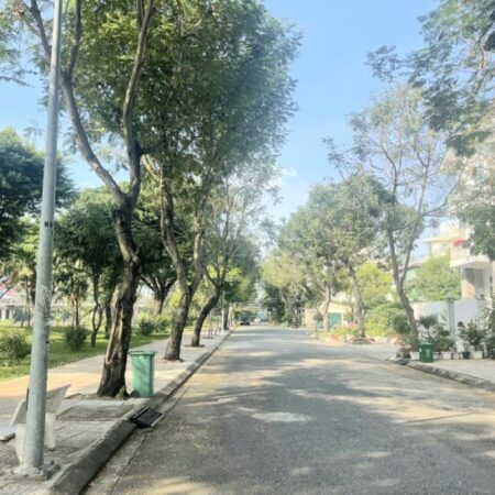 Khu biệt lập ven sông Tân Phong Q7 – 7x18m – 3 tầng đẹp – giá 22.98 tỷ