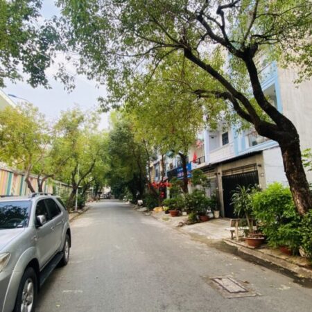 Bán nhà 4 tầng KDC An Phú Hưng, P. Tân Phong, Q7 – DT 72m2 – Đường 12m – Giá chỉ 13.8 tỷ