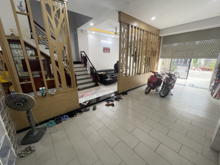 Khu biệt lập ven sông Tân Phong Q7 – 7x18m – 3 tầng đẹp – giá 22.98 tỷ