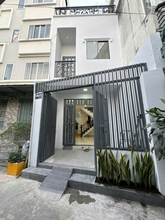 6.6 tỷ-bán nhà hẻm xe hơi phường 25 Bình Thạnh- 3 tầng- 4mx12m- 4pn giáp Quận 1