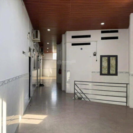 Bán nhà 2 mặt tiền 2 tầng 47 phòng đường nhánh Lã Xuân Oai Tăng Nhơn Phú A Quận 9
